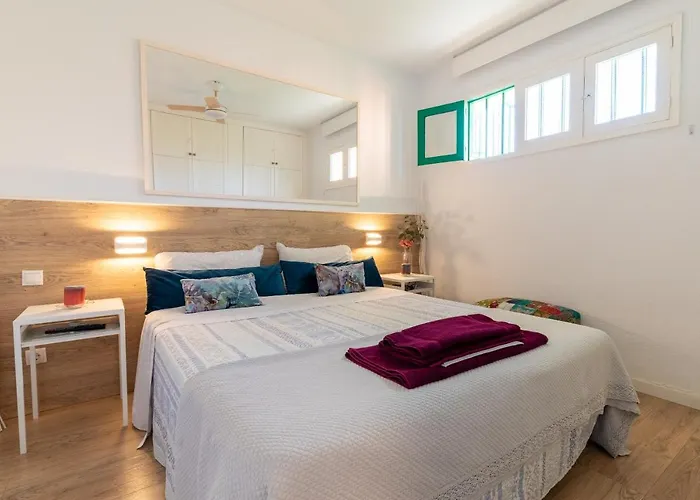 Trendy, Very Well Located Apartmán