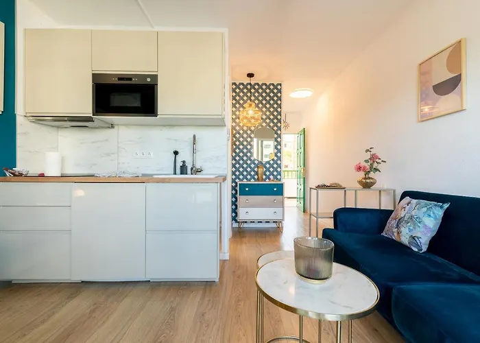 Trendy, Very Well Located Διαμέρισμα Πλάγια ντελ Ινγκλές