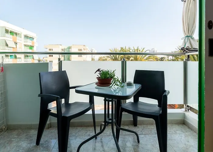 Апартаменти Trendy, Very Well Located *